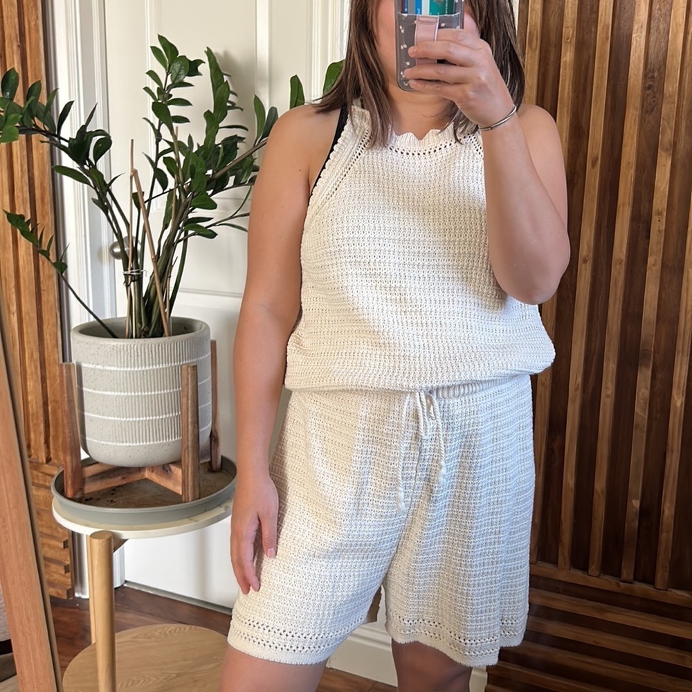UNIVERSAL Thread Crochet Romper Halter Cottagecore. Size L